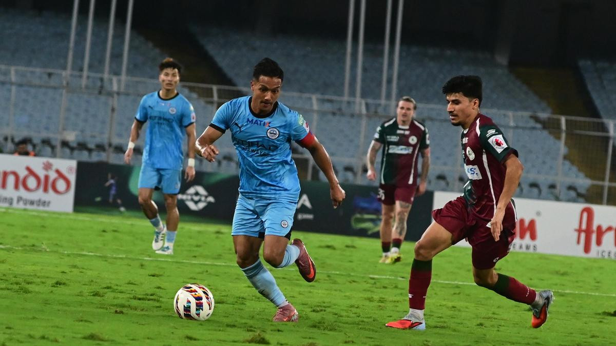 ISL 2025-26 points table: Mumbai City beat Mohun Bagan to top