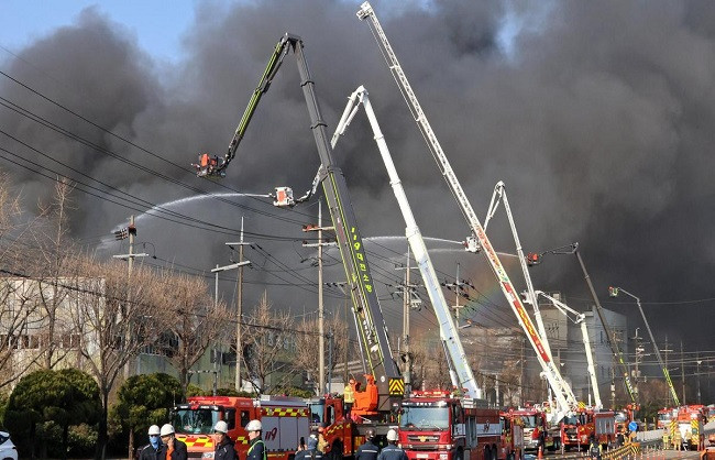 10 dead, 59 injured in devastating fire in South Korea