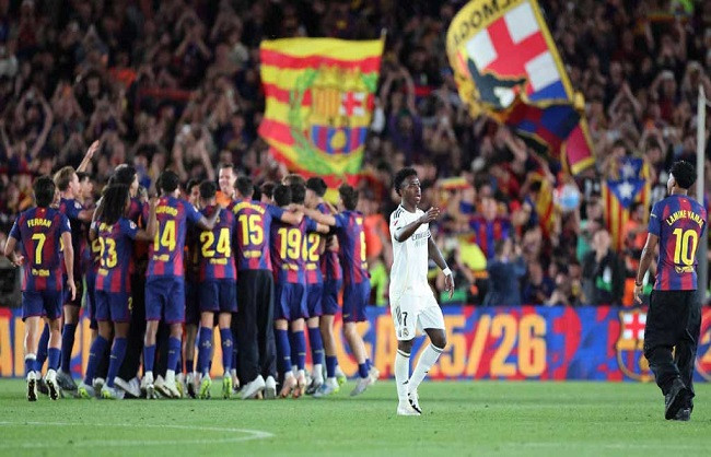 Barcelona wins 29th La Liga title