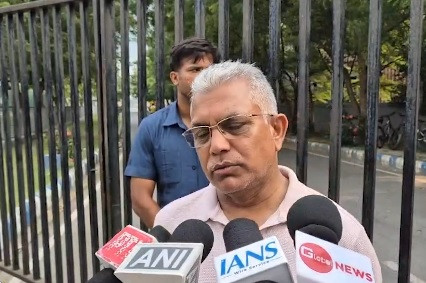 Illegal Bangladeshis must go back now: Dilip Ghosh
