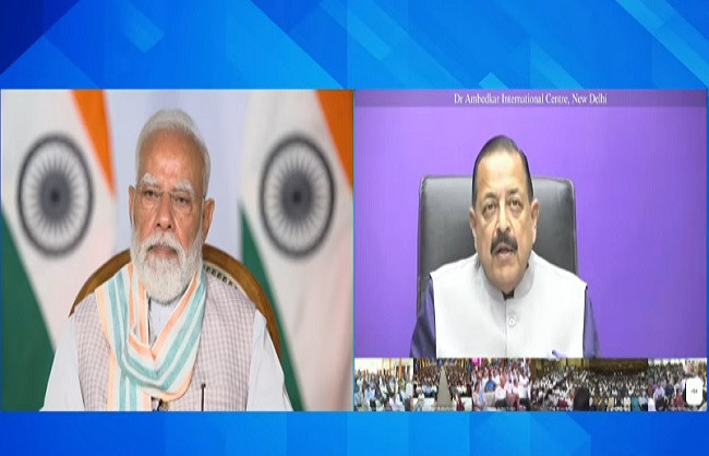 Prime Minister hands over appointment letters to newly recruited people at job fair