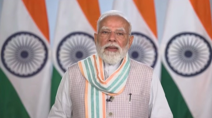 Prime Minister greets countrymen on Eid, wishes them success and good health