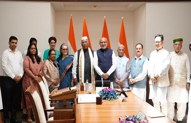 Mallikarjun Kharge took the oath as a Rajya Sabha member.