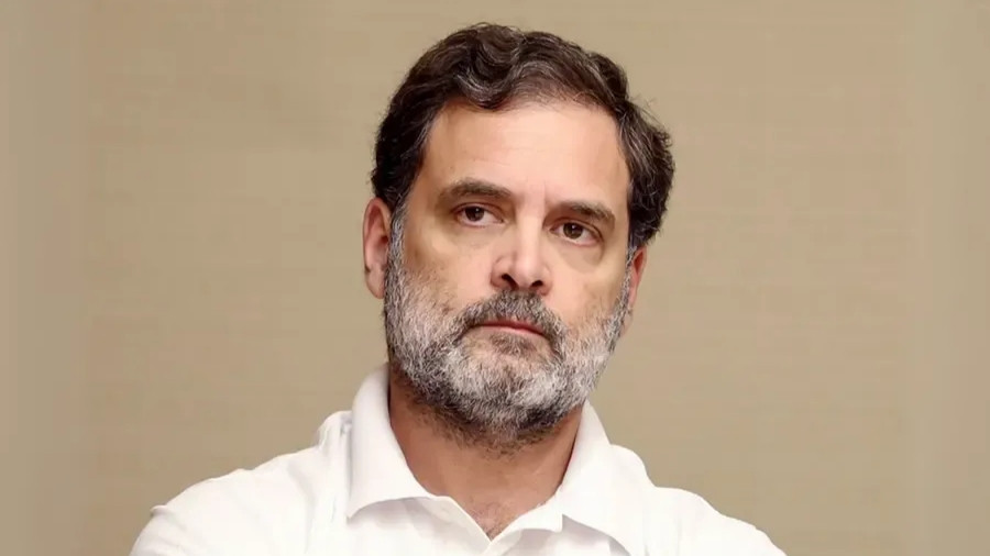 Many prominent figures, including the Prime Minister, extend birthday greetings to Rahul Gandhi.