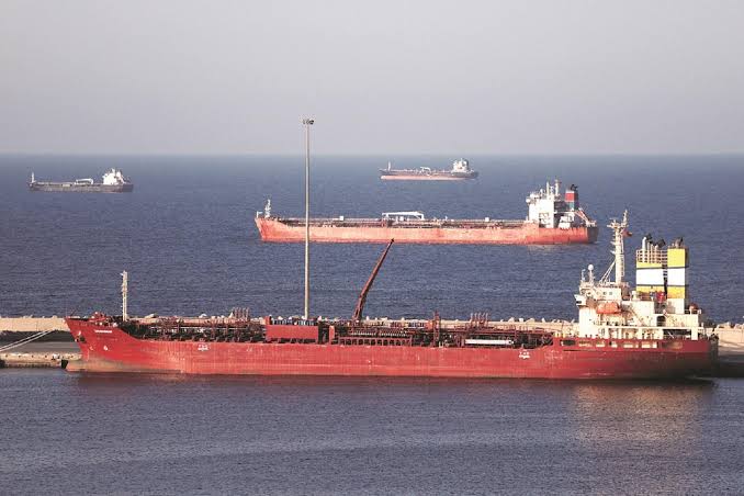 Missile Hit on Oil Tanker in Strait of Hormuz
