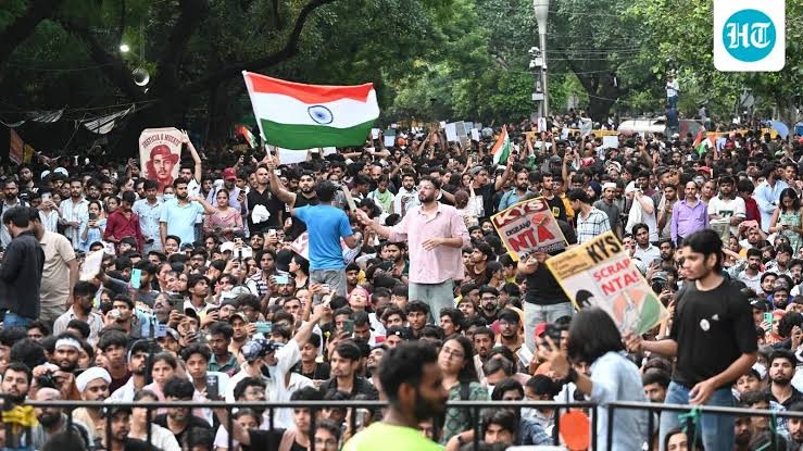 CJP Protesters Find Strength in Volunteer Support