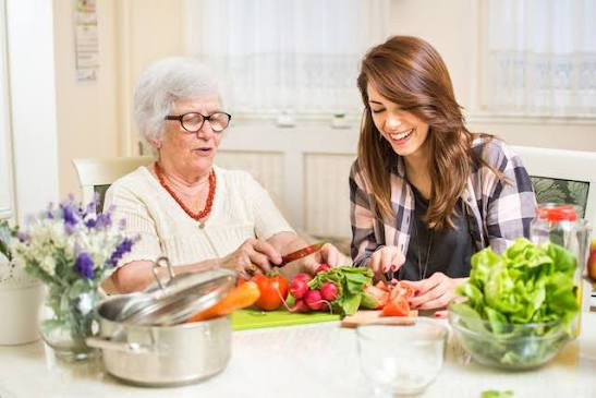Healthy meal options for elderly women