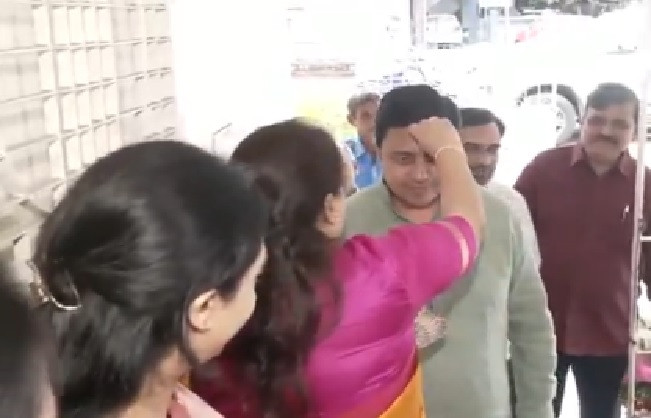 Congress Nagpur victory Abhijit Wanjari